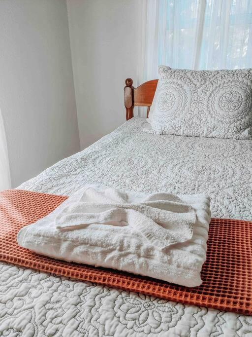 Vacation Home Blue Lotus Caye Caulker Esterno foto